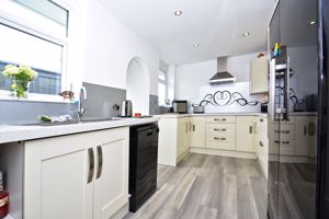 Photo 11- click for photo gallery